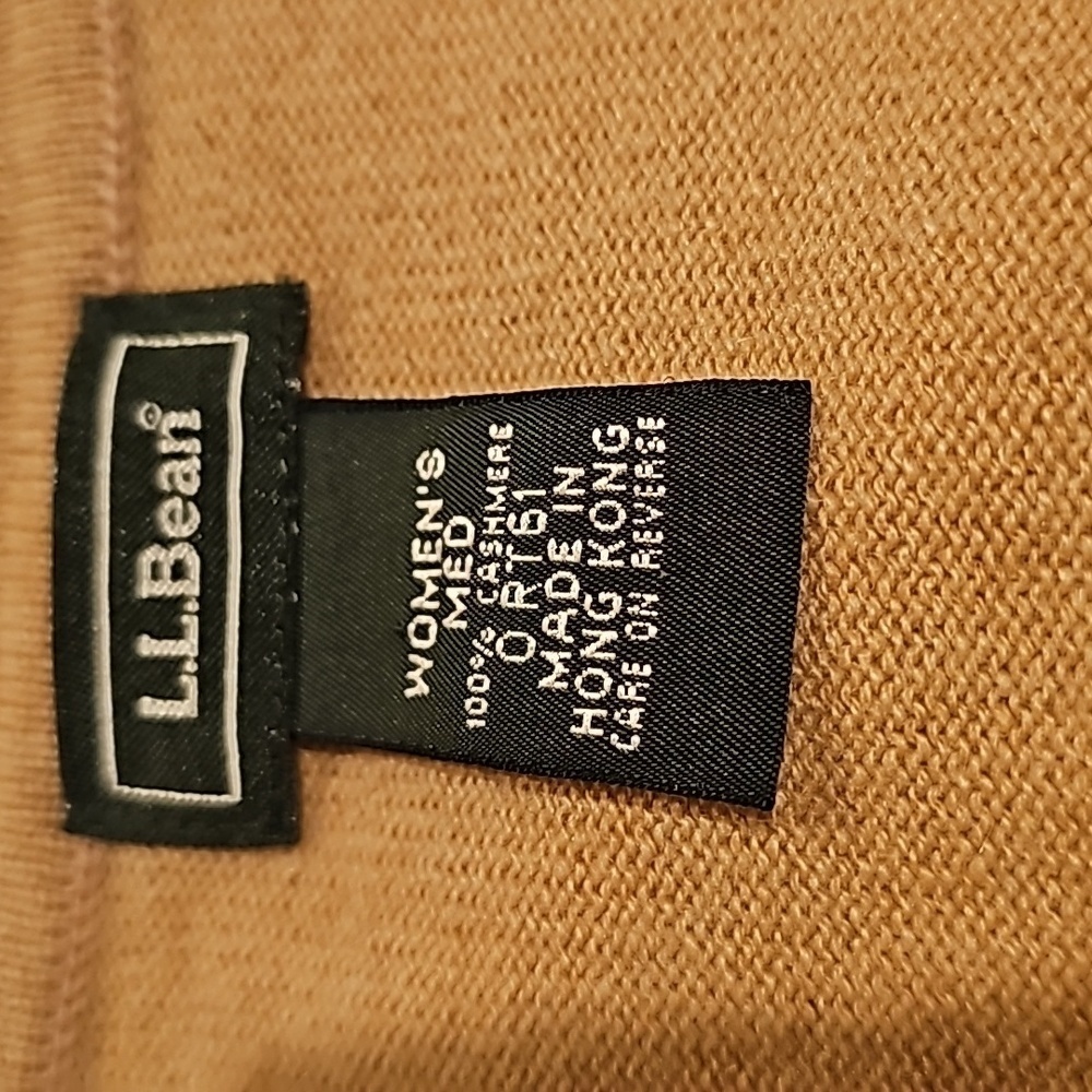 LL Bean womans medium cashmere sweater very good condition - Picture 2 of 10